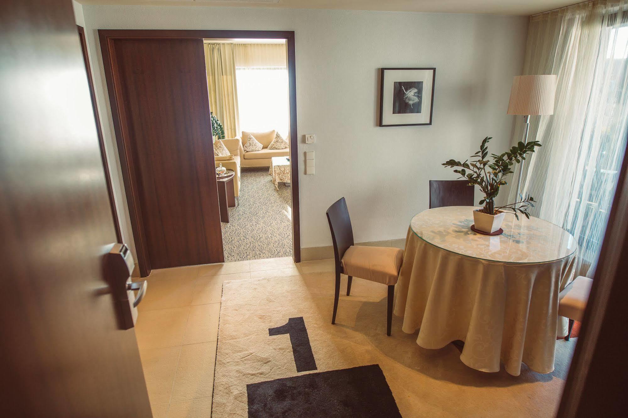 Lindenhof Hotel Tepe Damme Eksteriør bilde